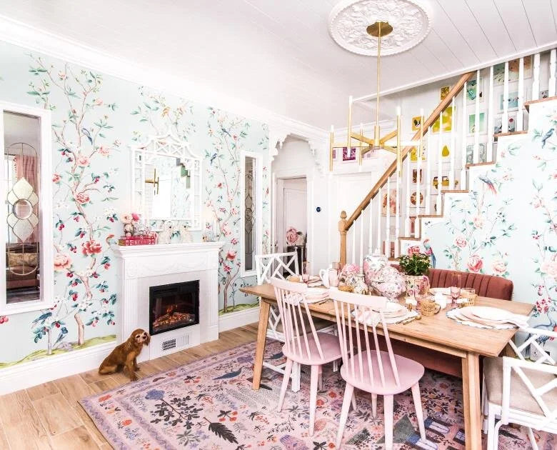 One Room Challenge designers transform rooms  with wallpaper, window treatments—and Calico!