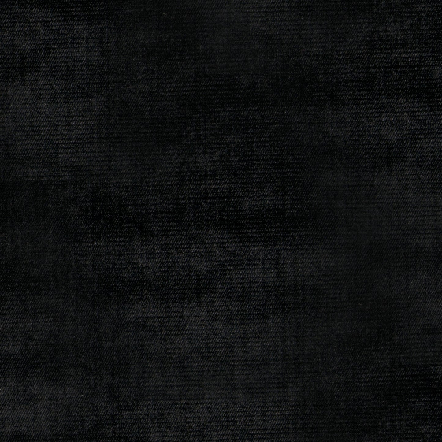 Studio Velvet Black