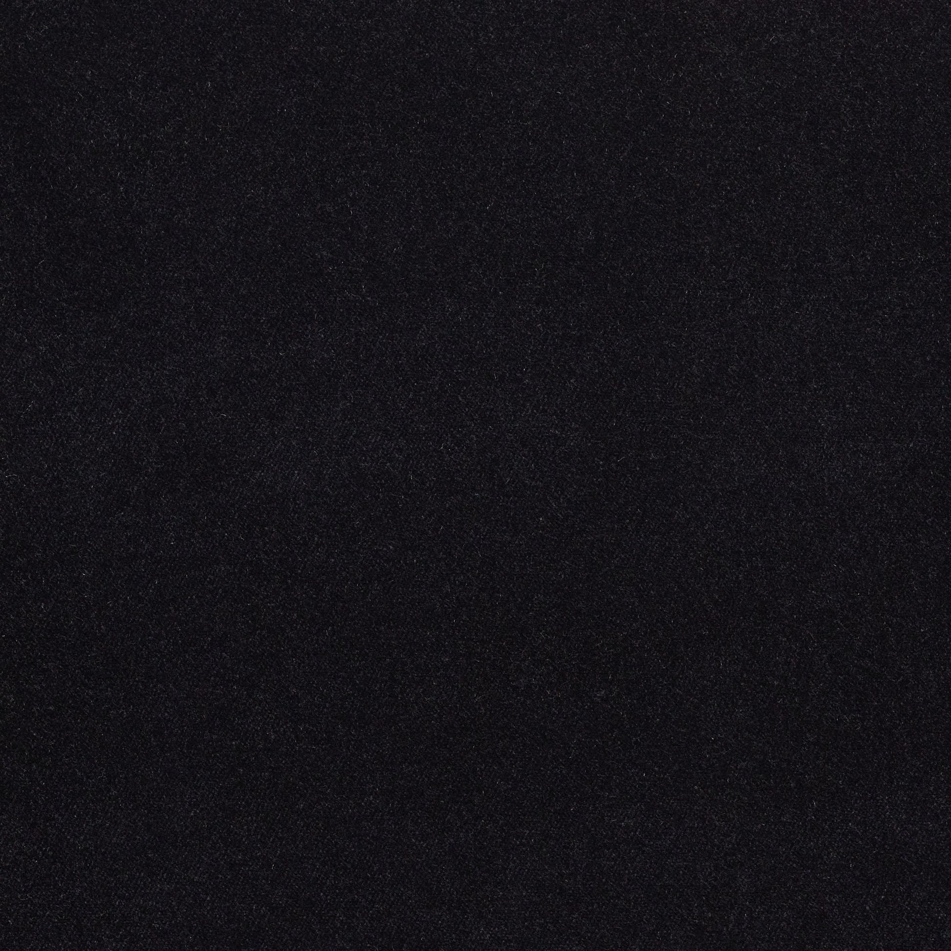 Dreamy - Performance Velvet - Jet Black