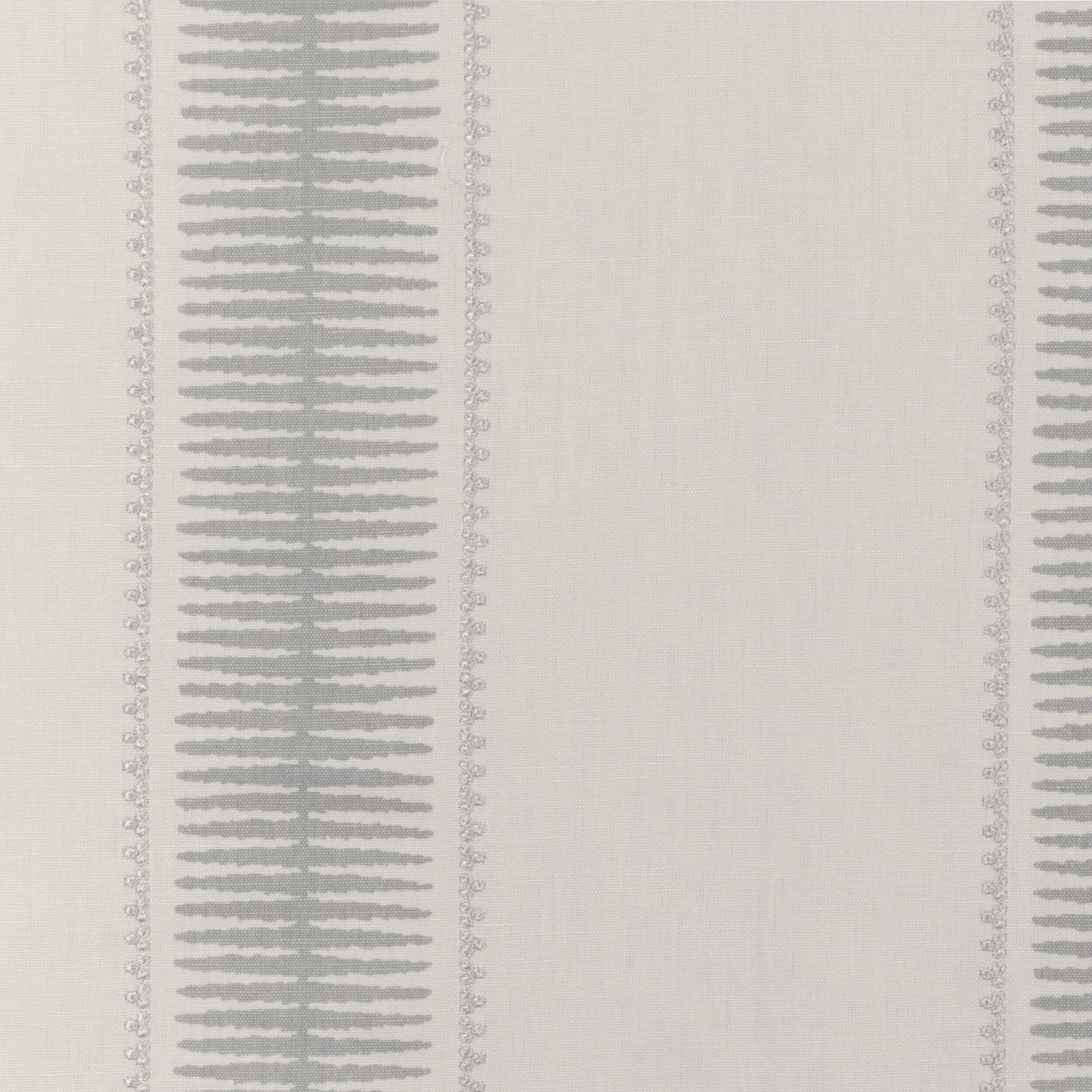 Broches (Kc) - 11 Grey