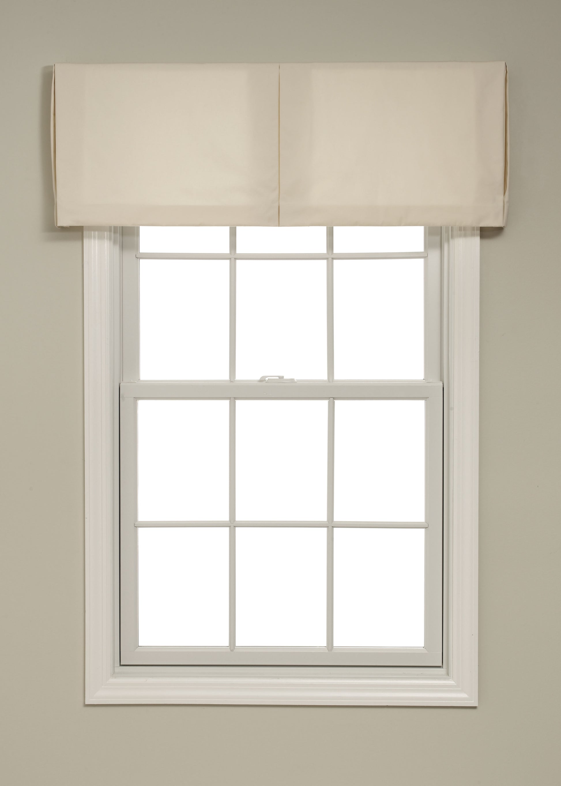Kick Pleat Valance