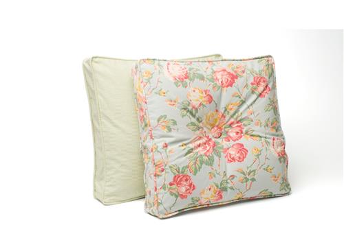 Boxed Pillow